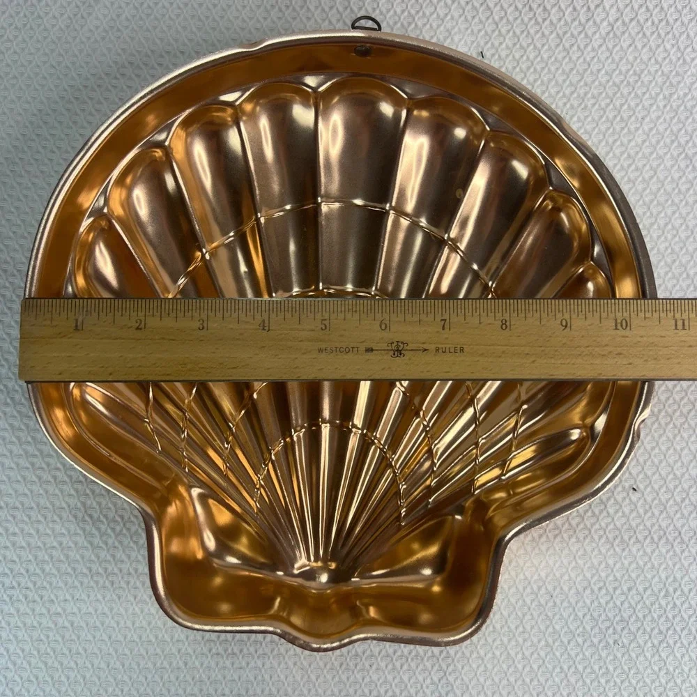 Vintage Copper Scallop Seashell Jello Cake Mold Wall Decor 10.5in Cottagecore